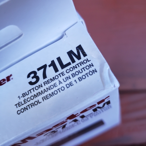 (2) NIB LiftMaster 371LM 1-Button Remote Control - Garage Door Opener - Picture 7 of 8